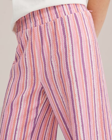 WE Fashion Regular Pants in Pink