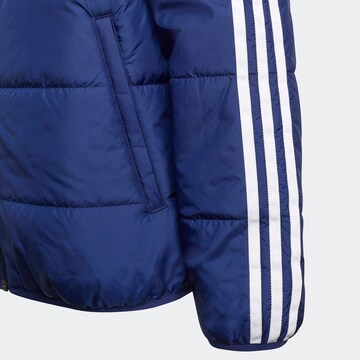 ADIDAS ORIGINALS Зимно яке в синьо