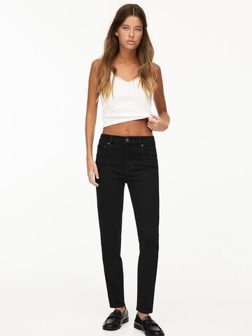 Slimfit Jeans di Pull&Bear in nero