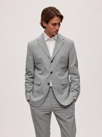 Coupe regular Veste de costume 'ROSS' SELECTED HOMME en gris : devant