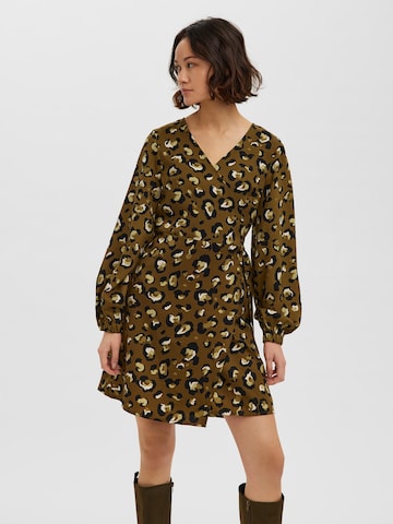 Robe 'Isa' VERO MODA en vert : devant