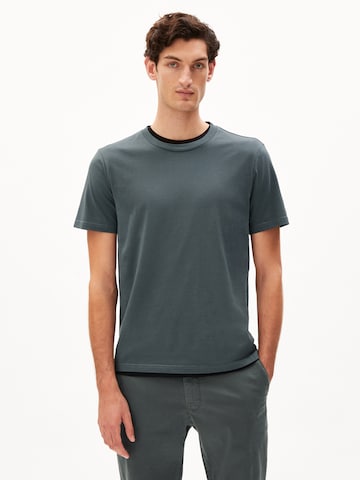 ARMEDANGELS Regular Fit T-Shirt 'JAMES' (GOTS) in Grau: predná strana