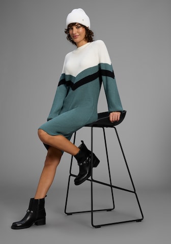 LAURA SCOTT Kleid in Grün