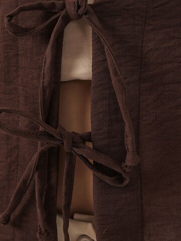 Bigdart Bolero 'Crop Top' in Brown