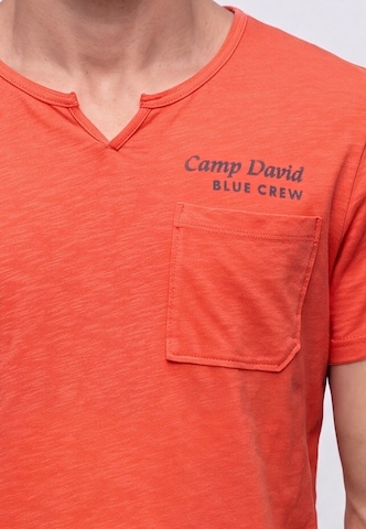CAMP DAVID Футболка в Оранжевый