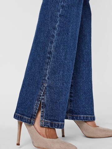 VERO MODA Flared Jeans 'Selma' i blå