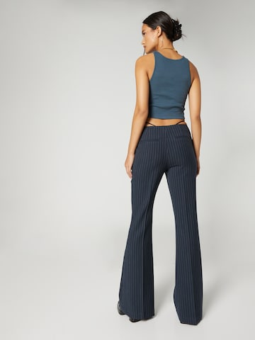 Bella x ABOUT YOU Regular Pants 'Lola' in Blue