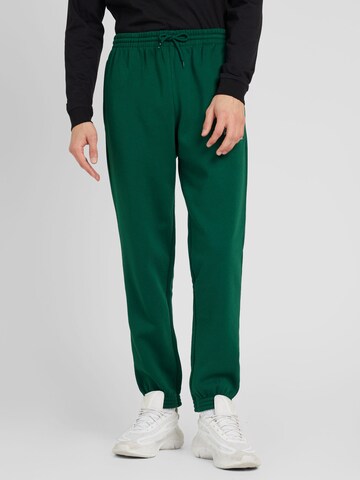 Regular Pantalon Reebok en vert : devant