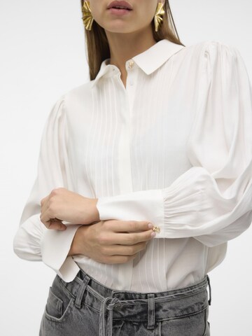 VERO MODA Blouse 'Dayma' in Wit
