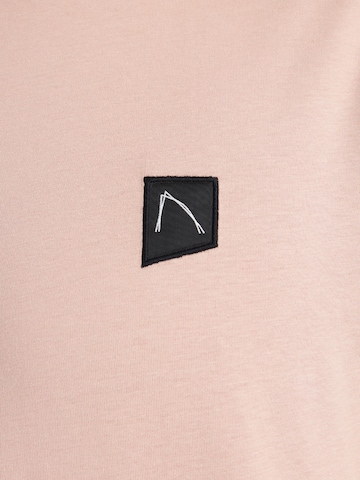 T-Shirt 'Ely' CHASIN' en rose