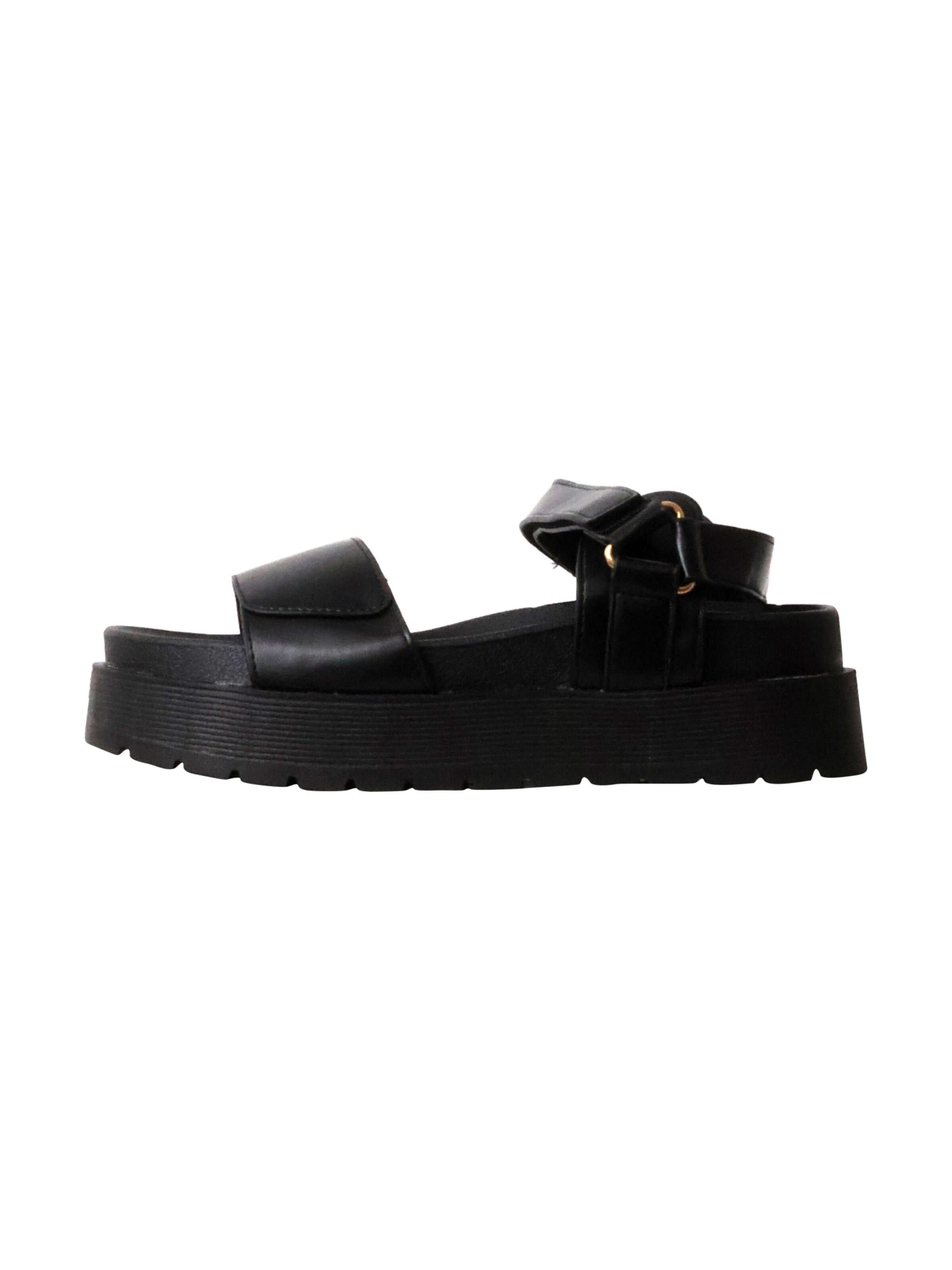 Super Mode - Sandalias 'Sandalen mit Keilabsatz und Klettverschluss von Joalice' en negro: frente