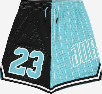 Jordan Shorts in Grün: Vorderseite