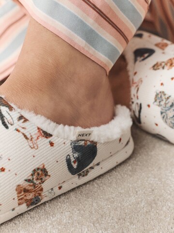 Next Huisschoenen in Beige