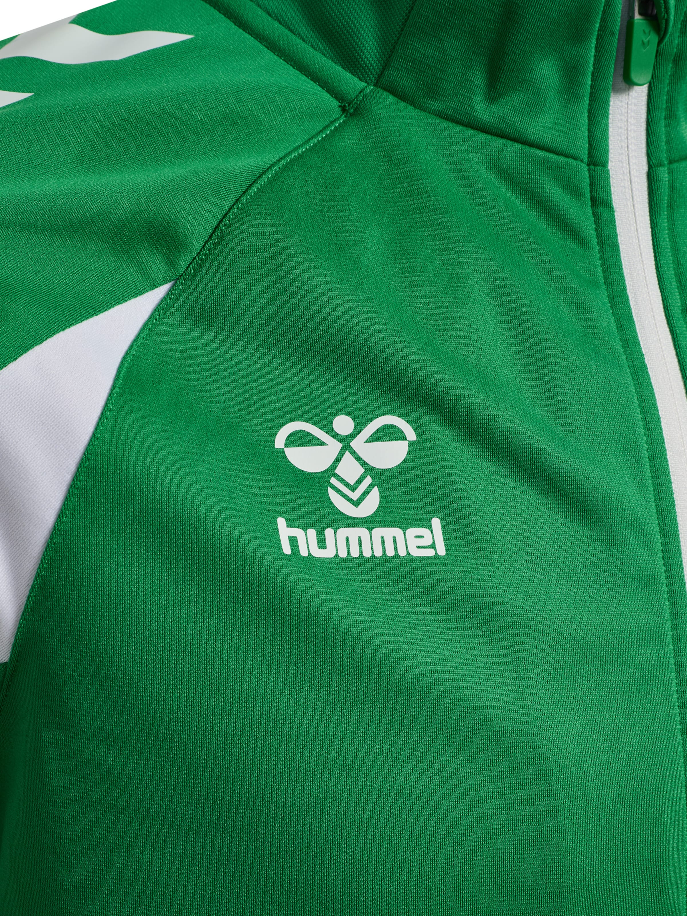 Veste de survêtement 'Core 2.0' Hummel en vert