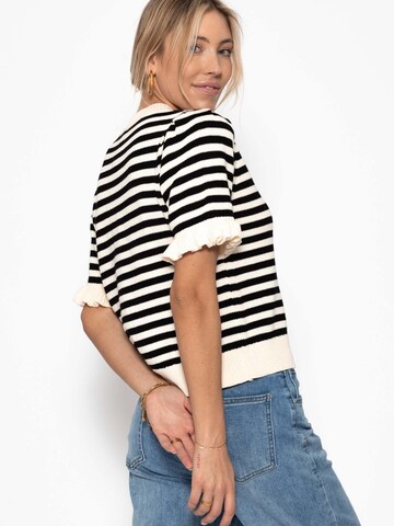 SASSYCLASSY Knit Cardigan in White