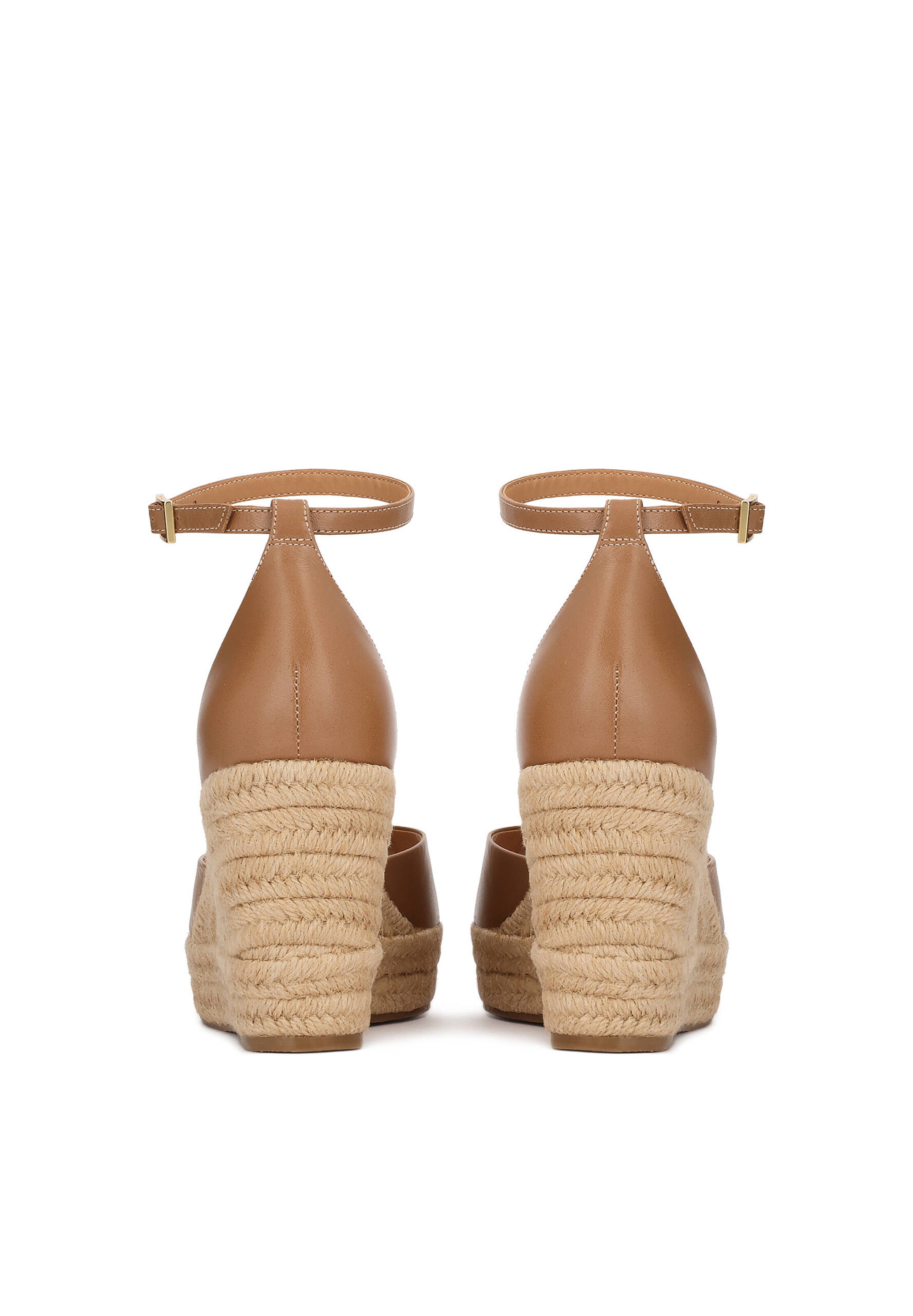 Sandalo di Kazar in marrone