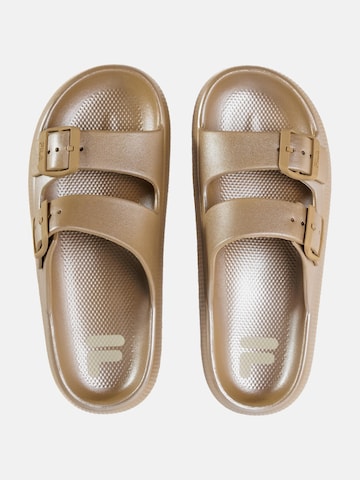FILA Huisschoenen in Goud