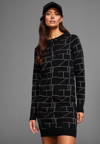 LAURA SCOTT Dress in Black