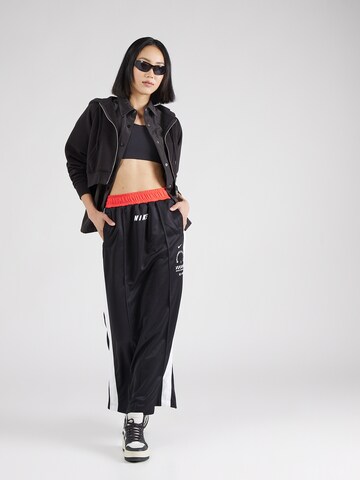 Nike Sportswear Пола в черно