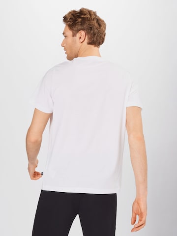 PUMA - Camisa funcionais 'Essentials' em branco