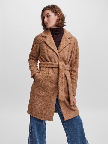 VERO MODA Between-Seasons Coat 'Twirlisia' in Brown: front