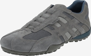 Slip on GEOX en gris : devant