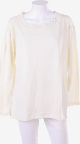 Dress In Sweater & Cardigan in XXXL in White: front