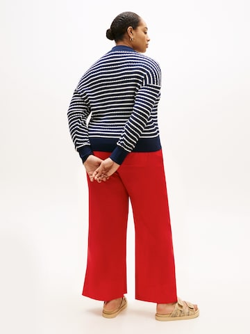 Pullover di Tommy Hilfiger Curve in blu