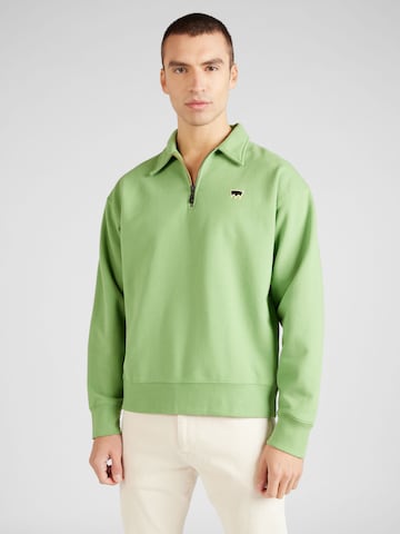 Levi's Skateboarding Sweatshirt 'Skate New Quarter Zip' in Green: front