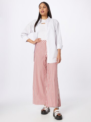 System Action Wide leg Pants 'VIVIANA' in Red