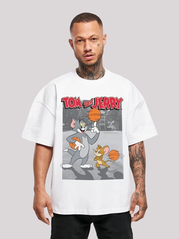 F4NT4STIC Shirt 'Tom And Jerry Basketball Buddies' in Wit: voorkant