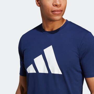 ADIDAS PERFORMANCE - Camisa funcionais 'Train Essentials Feelready' em azul