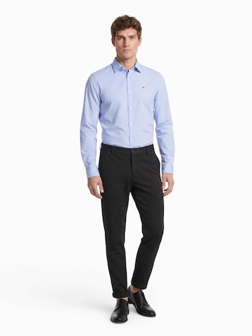 Lindbergh Slim fit Chino Pants in Green