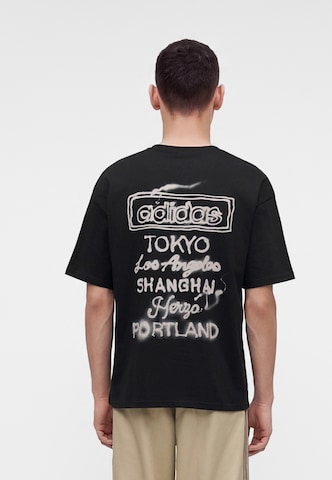 Tricou 'Powder Tongue' de la ADIDAS ORIGINALS pe negru: față