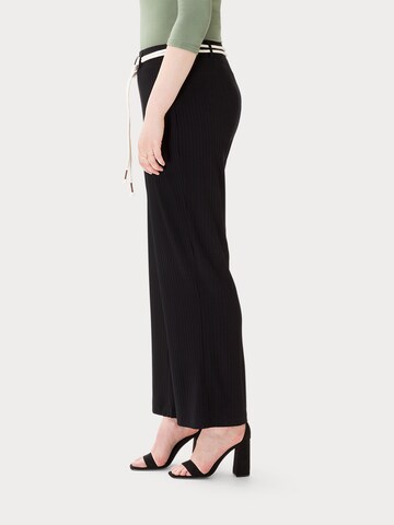 Les Lunes Flared Hose 'Lauren' in Schwarz