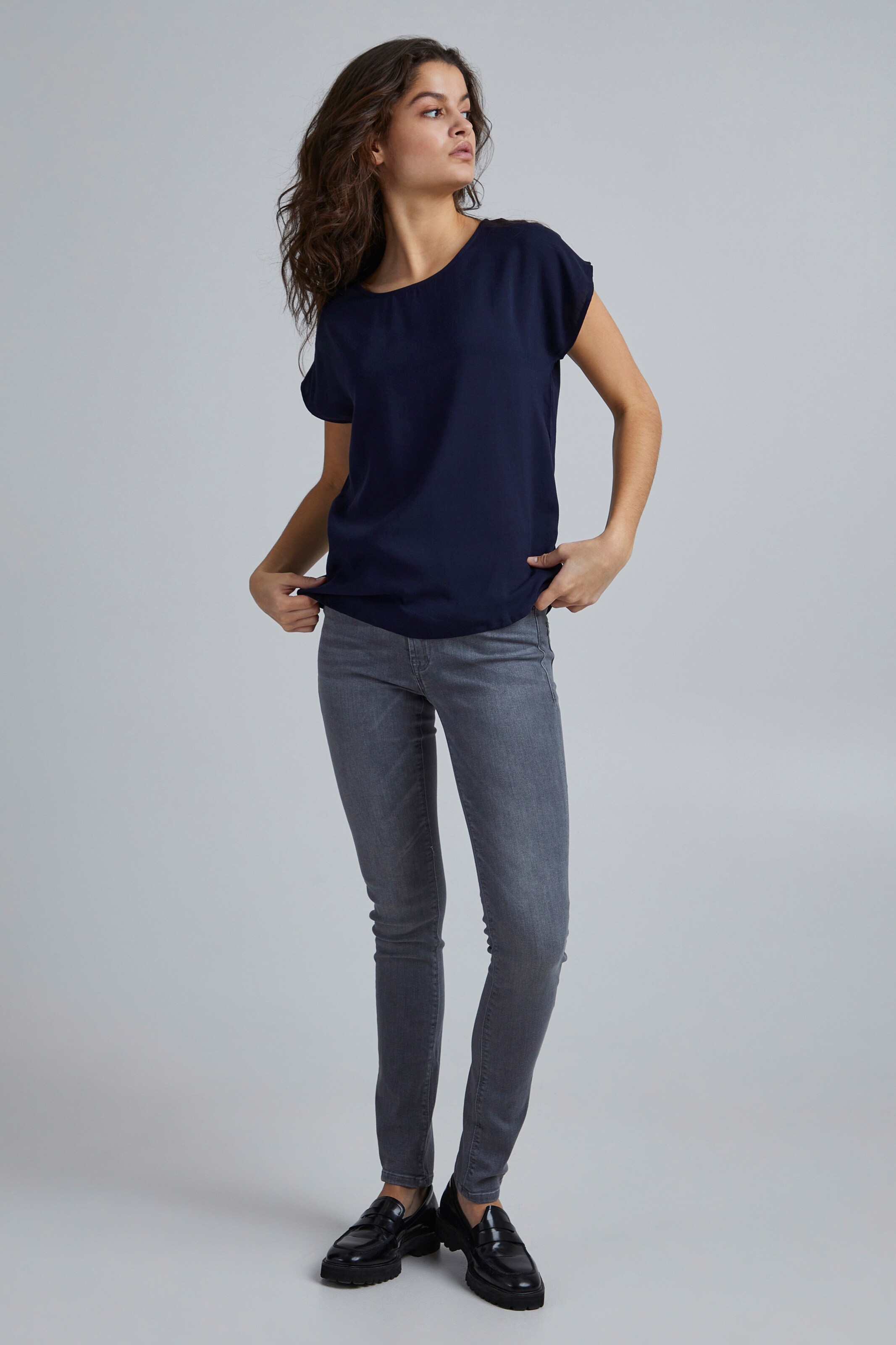 Frauen Shirts & Tops ICHI T-Shirt 'IHMAJA' in Schwarz - XZ89210 Frauen Shirts & Tops ICHI T-Shirt 'IHMAJA' in Schwarz - XZ89210