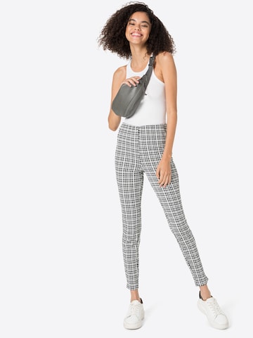 VILA Skinny Leggings 'VIHoundi' i hvid