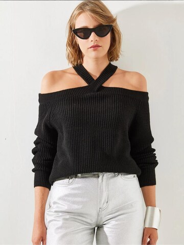Bianco Lucci Pullover in Schwarz: Vorderseite
