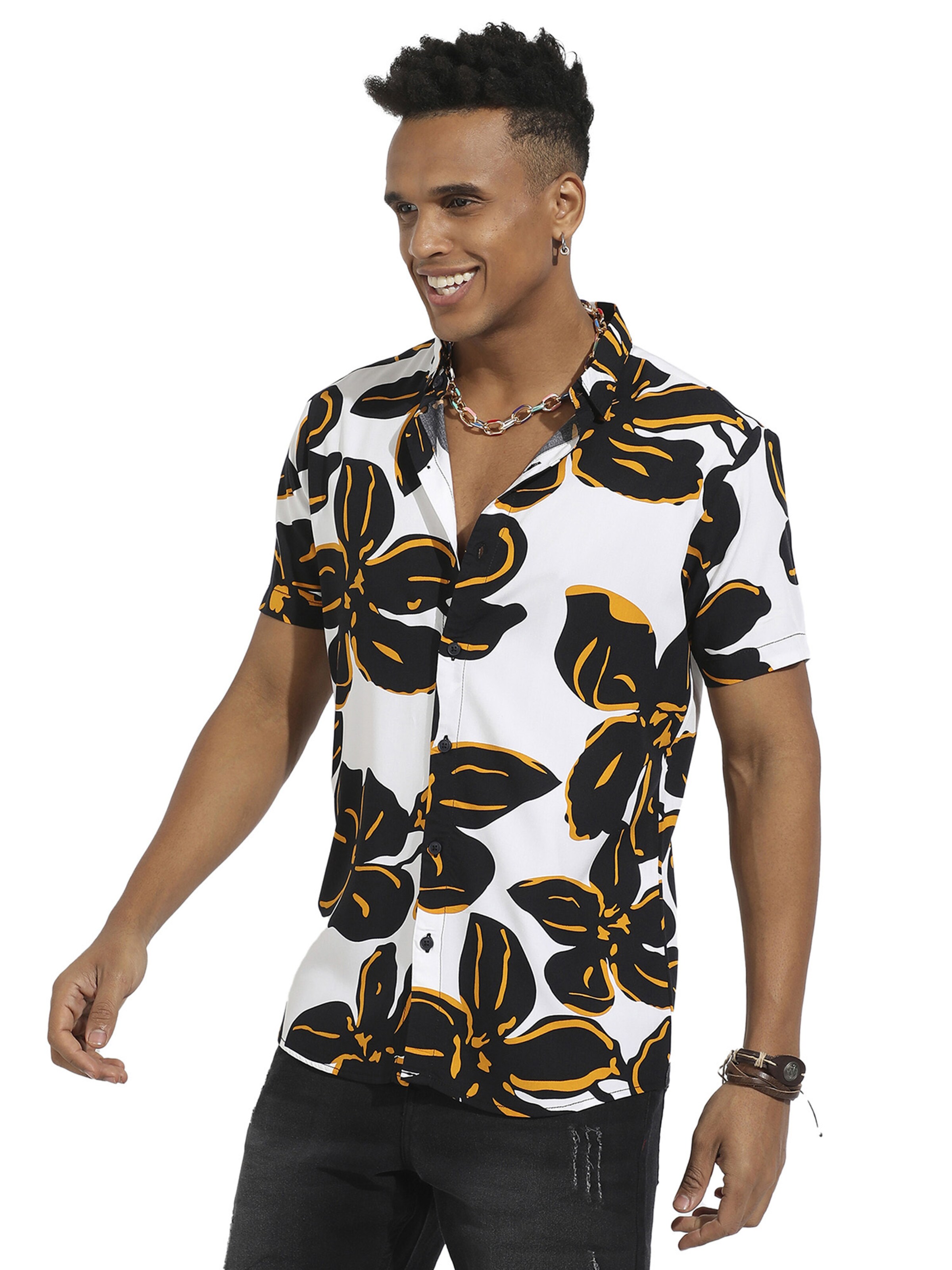 Campus Sutra Rovný strih Košeľa 'Isaiah' - Biela: predná strana