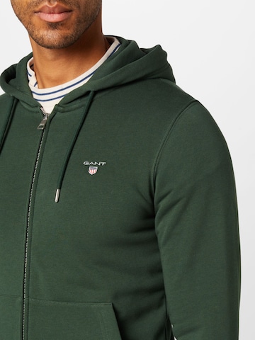 GANT Regular Fit Sweatjacke in Grün