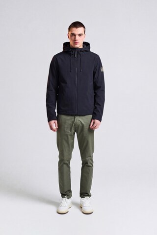 Aquascutum Active Between-Season Jacket in Blue