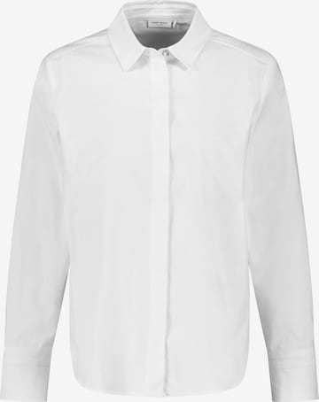 GERRY WEBER Blouse in White: front