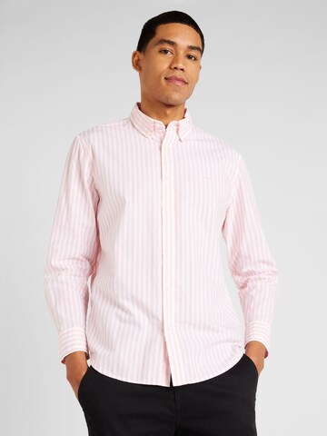 LEVI'S ® - Ajuste regular Camisa 'Authentic' en rosa: frente