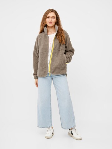 Derbe Fleece Jacket 'Kuschelby' in Beige