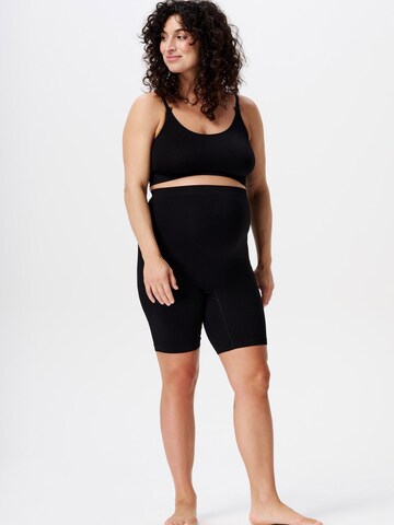 Noppies Skinny Shorts 'Nais' in Schwarz: predná strana