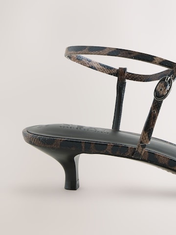 Sandalo con cinturino 'Forever Comfort' di Next in marrone