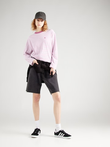 Carhartt WIP T-shirt 'Coleen' i lila