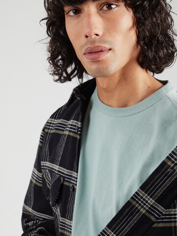 VANS T-Shirt 'OFF THE WALL II' in Grün