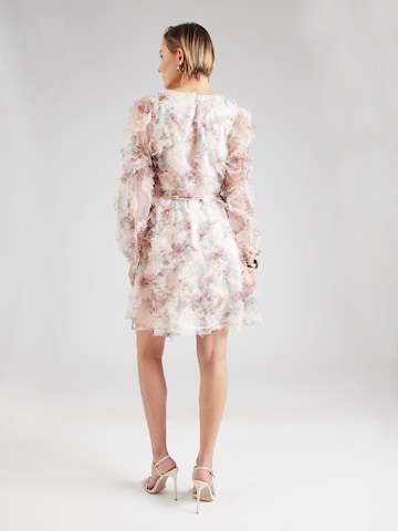 Robe 'YASALLEGRA' YAS en beige