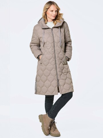 Goldner Übergangsmantel in Beige